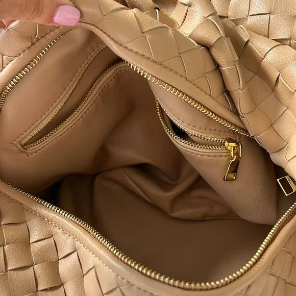 Hand bag - Picture 2 of 4